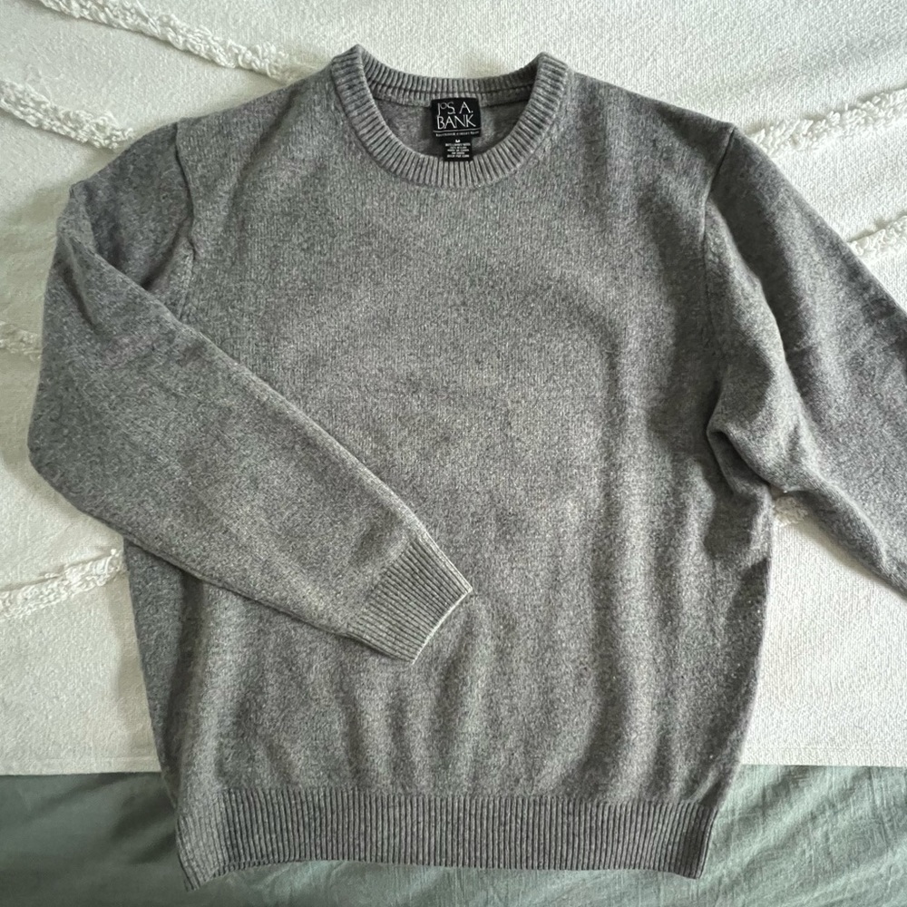 Jos a bank gray lambswool sweater size medium